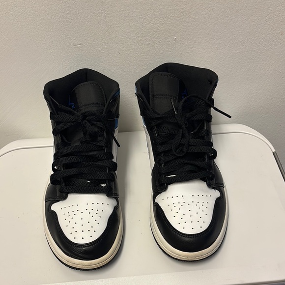 Nike Men’s Air Jordan 1 Mid Racer Blue/white/black 9.5 High-Top Sneakers - Picture 3 of 14